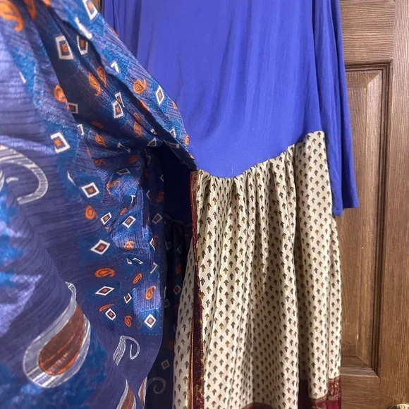 The Morgan Factory Blue Mixed-Print Boho Tunic - Picture 2 of 6